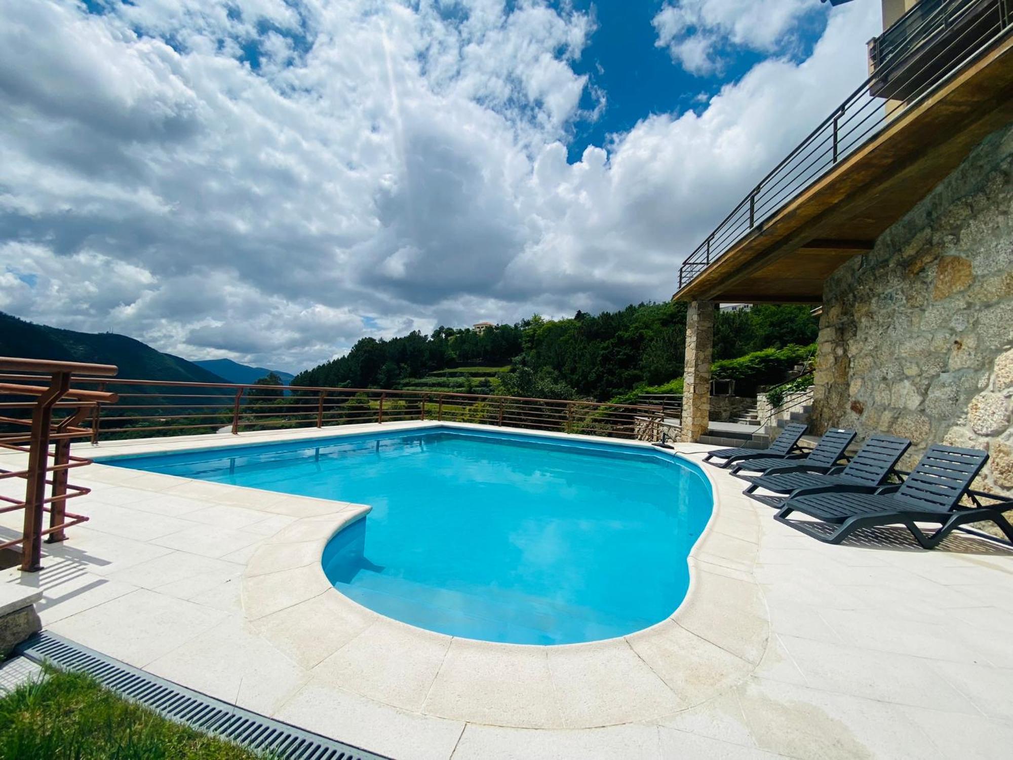 Chao Da Relva - Turismo & Natureza Loriga Exterior foto